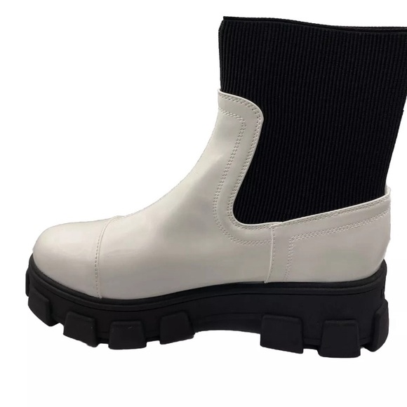 CIRCUS BY SAM EDELMAN- Davina Cap Toe Bootie-Women's Size:11- Color: White-NEW!! - Picture 9 of 12